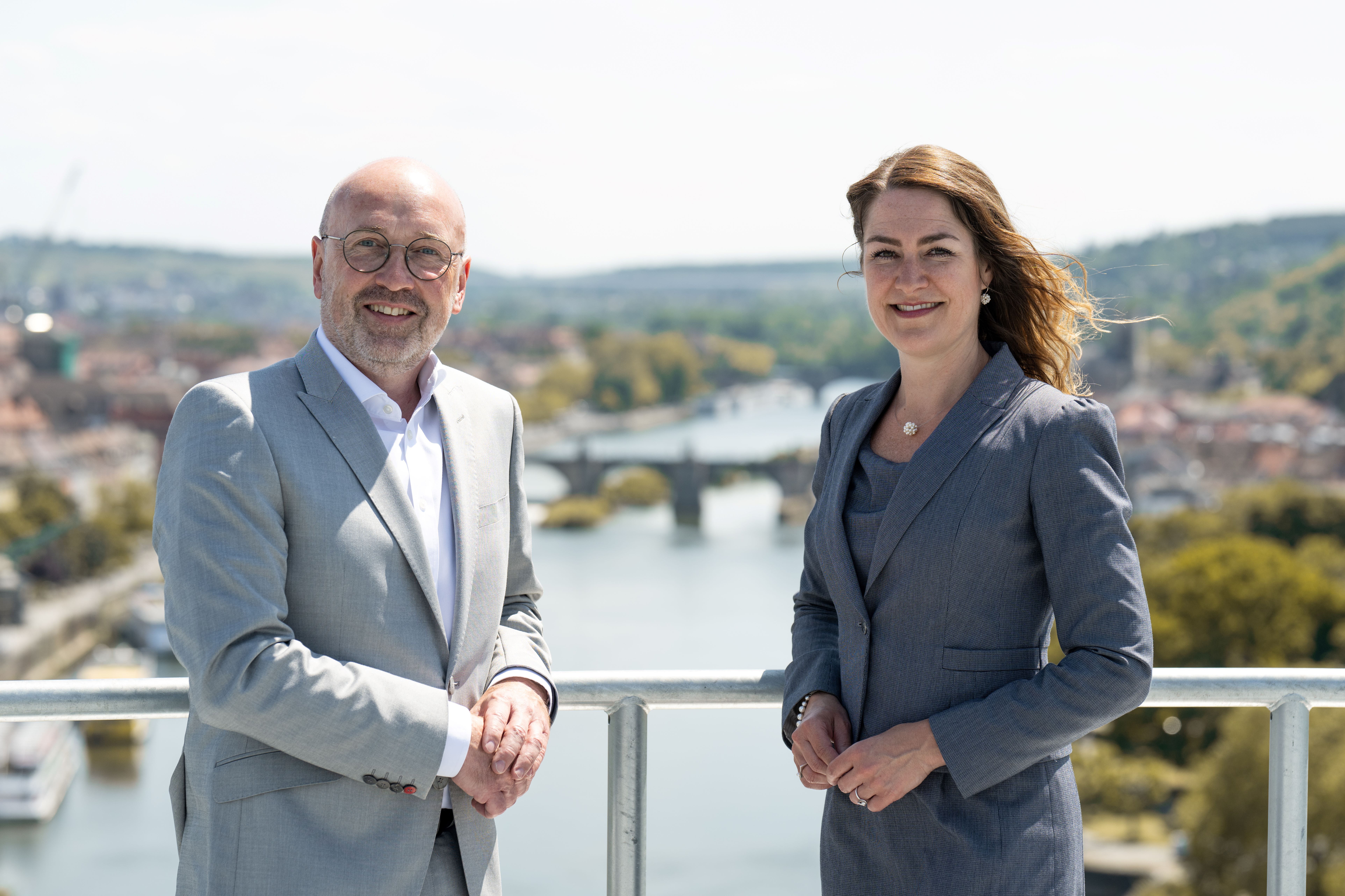 Herr Lewetz und Frau Schulte-Derne Herr Lewetz und Frau Schulte-Derne